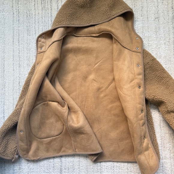 Reversible Teddy Jacket with Hood - Picture 3 of 3